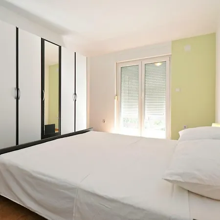 Apartmani Sime Betina  Exterior photo